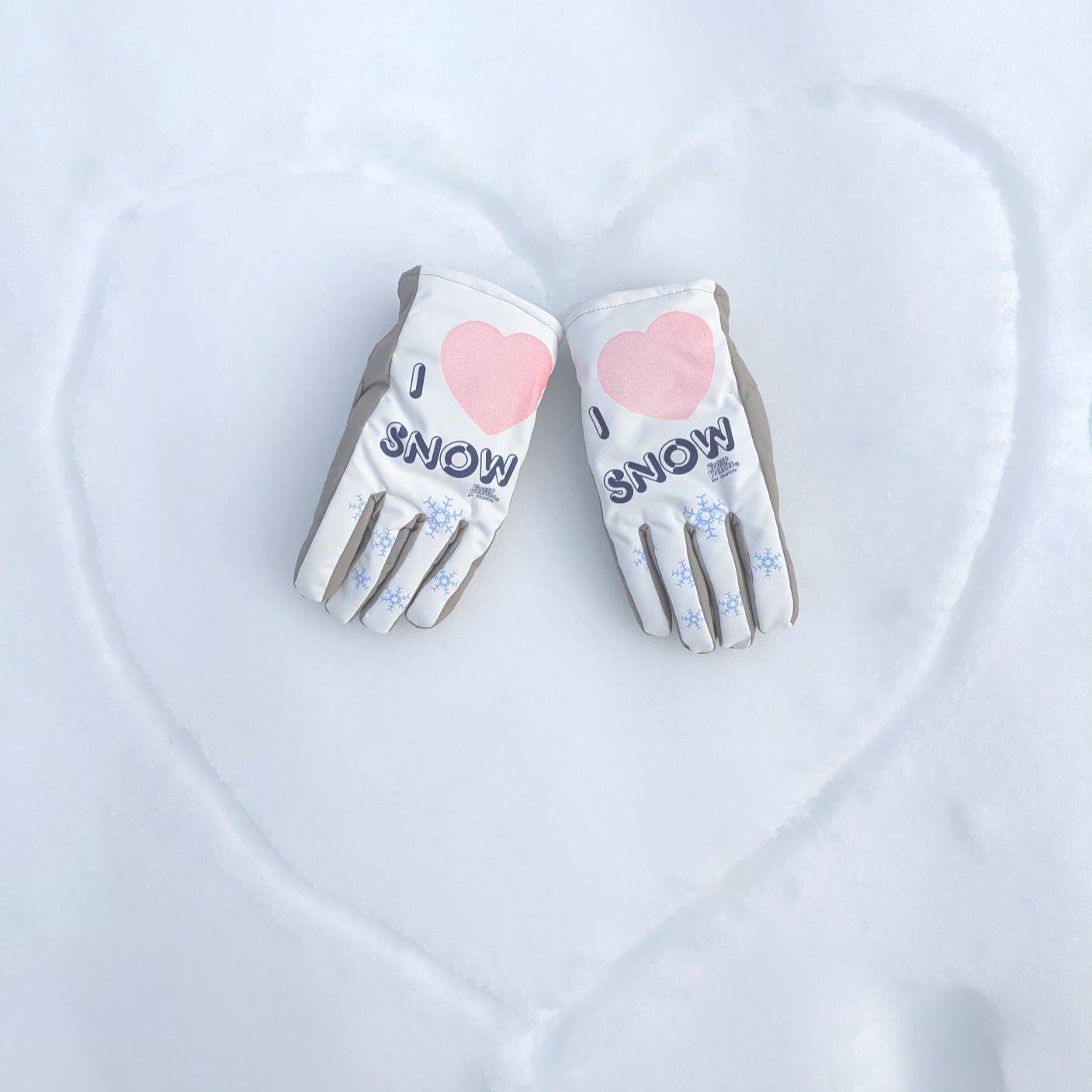 I Love Snow Freezy Freakies loving the snow
