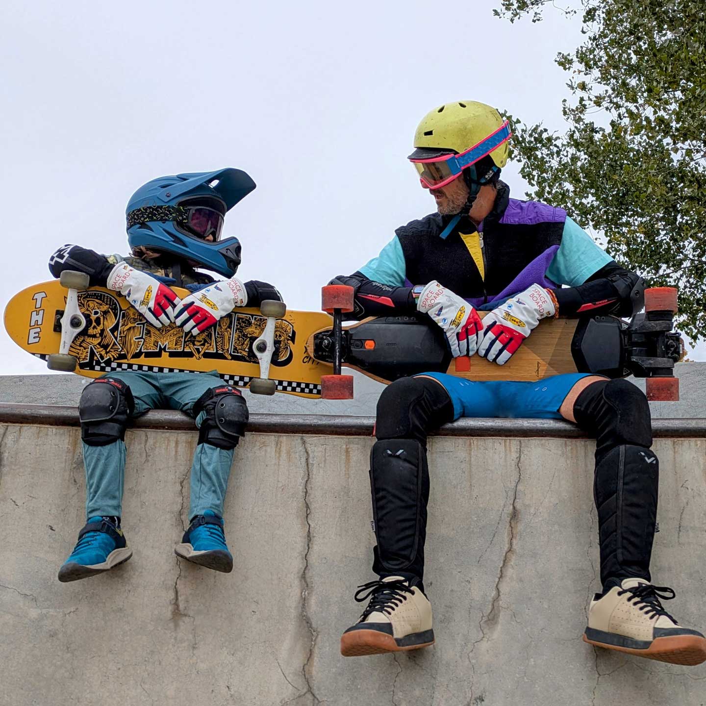 Two Spaceboarders about to drop into a pool