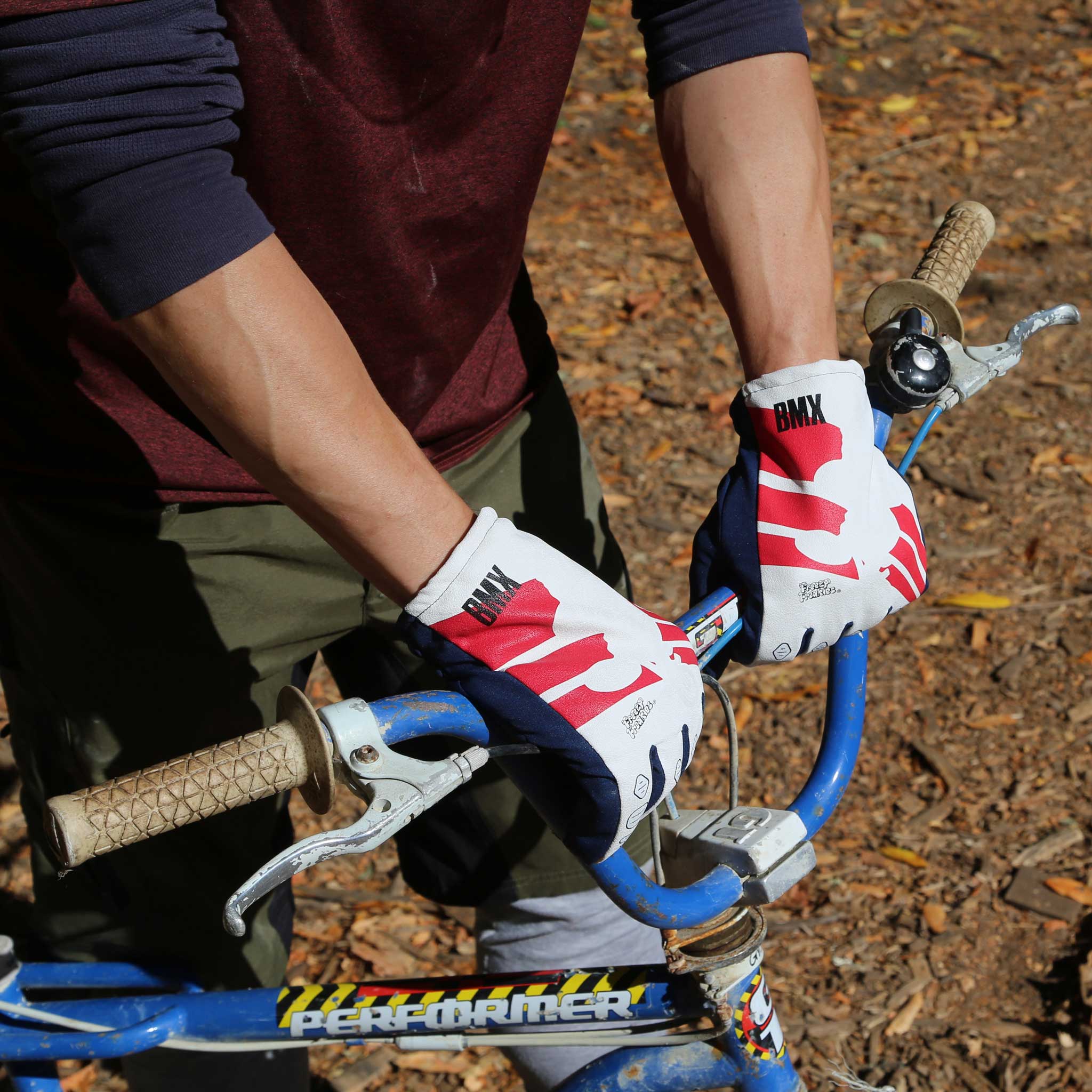 BMX Freezy Freakies gloves in blue